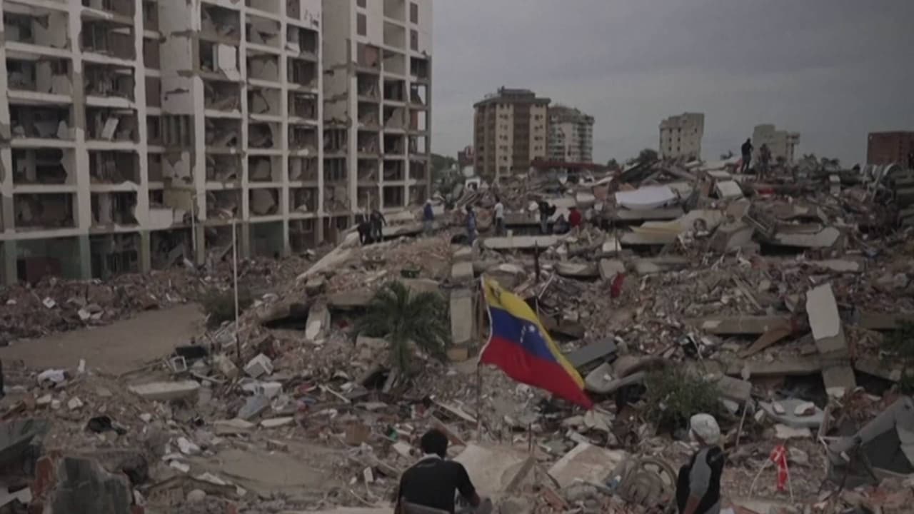 Regresan los bomberos del sur de la Florida que estaban en Venezuela