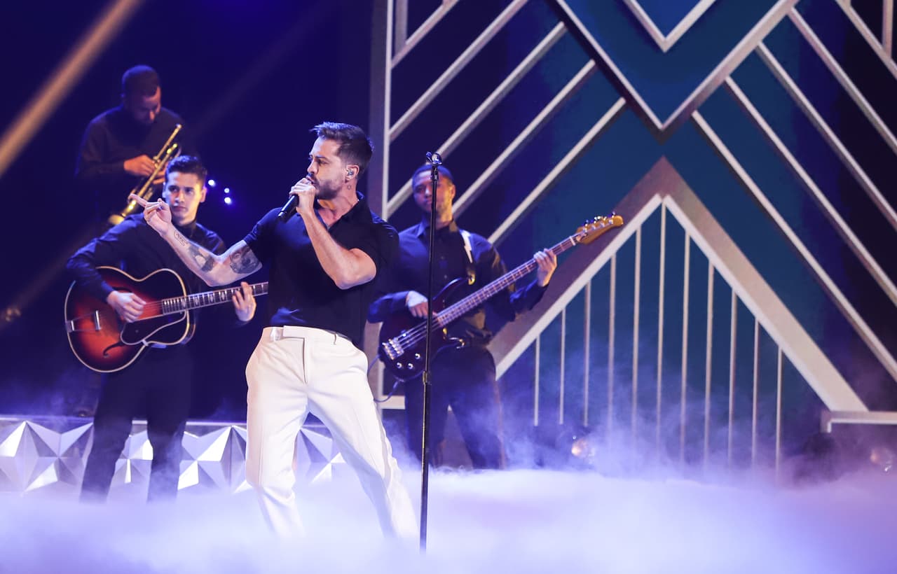 El colombiano interpretó la canción 'Como antes'.