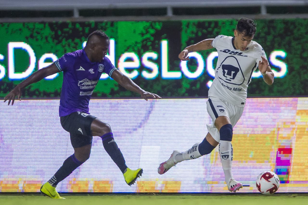 La jugada de mayor peligro llegó hasta los 43’; los Pumas tocaban la puerta.