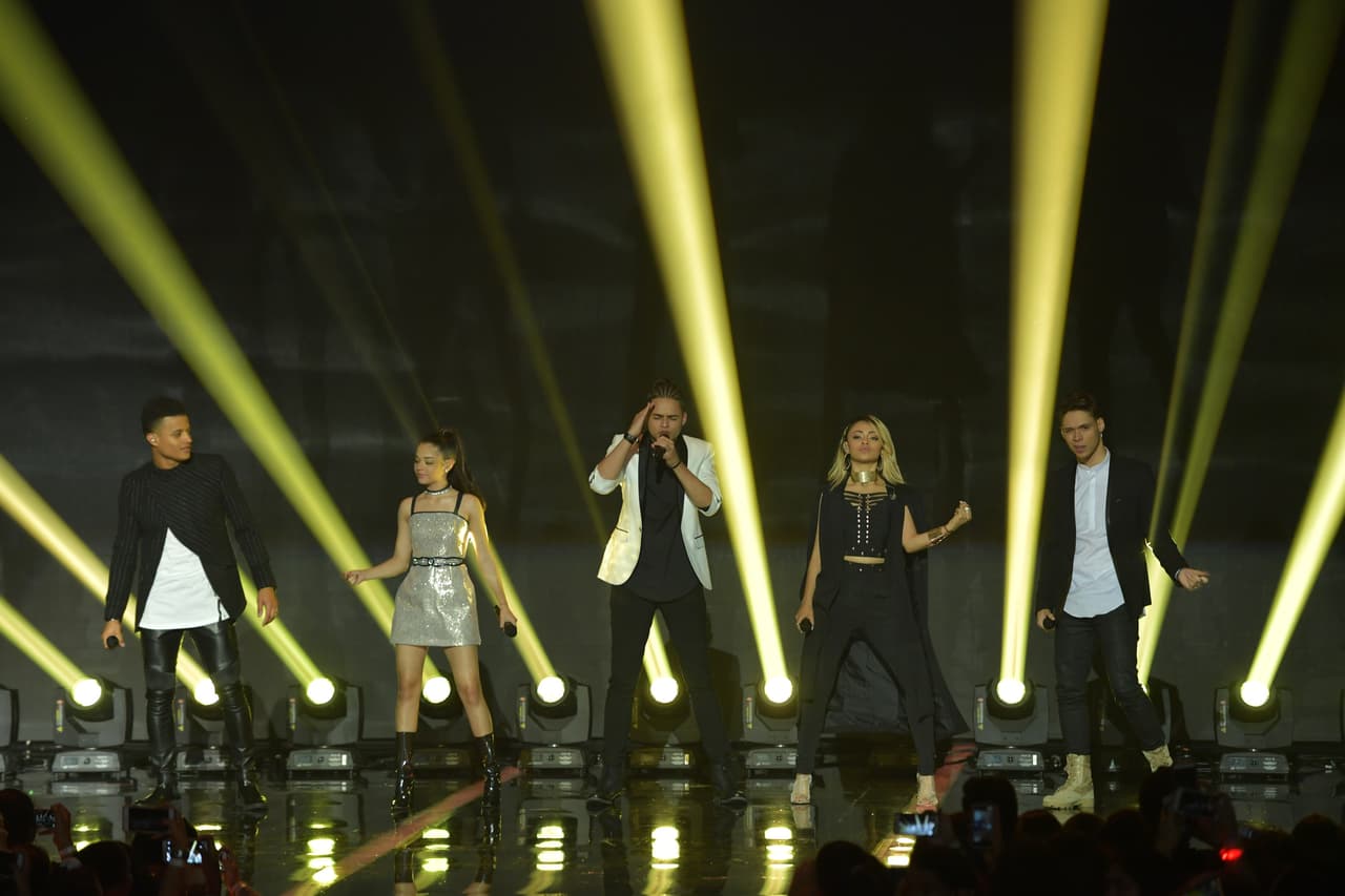 Christian, Taishmara, Brian, Danelly y Garmandy por primera vez juntos como banda.