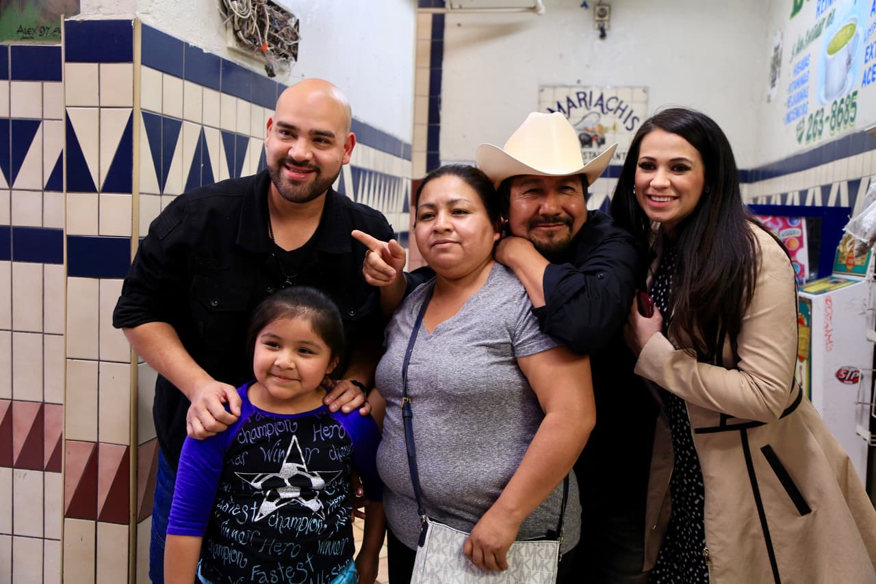 A El Bueno, La Mala y El Feo les encanta concer a sus oyentes y poder saludarlos en persona.