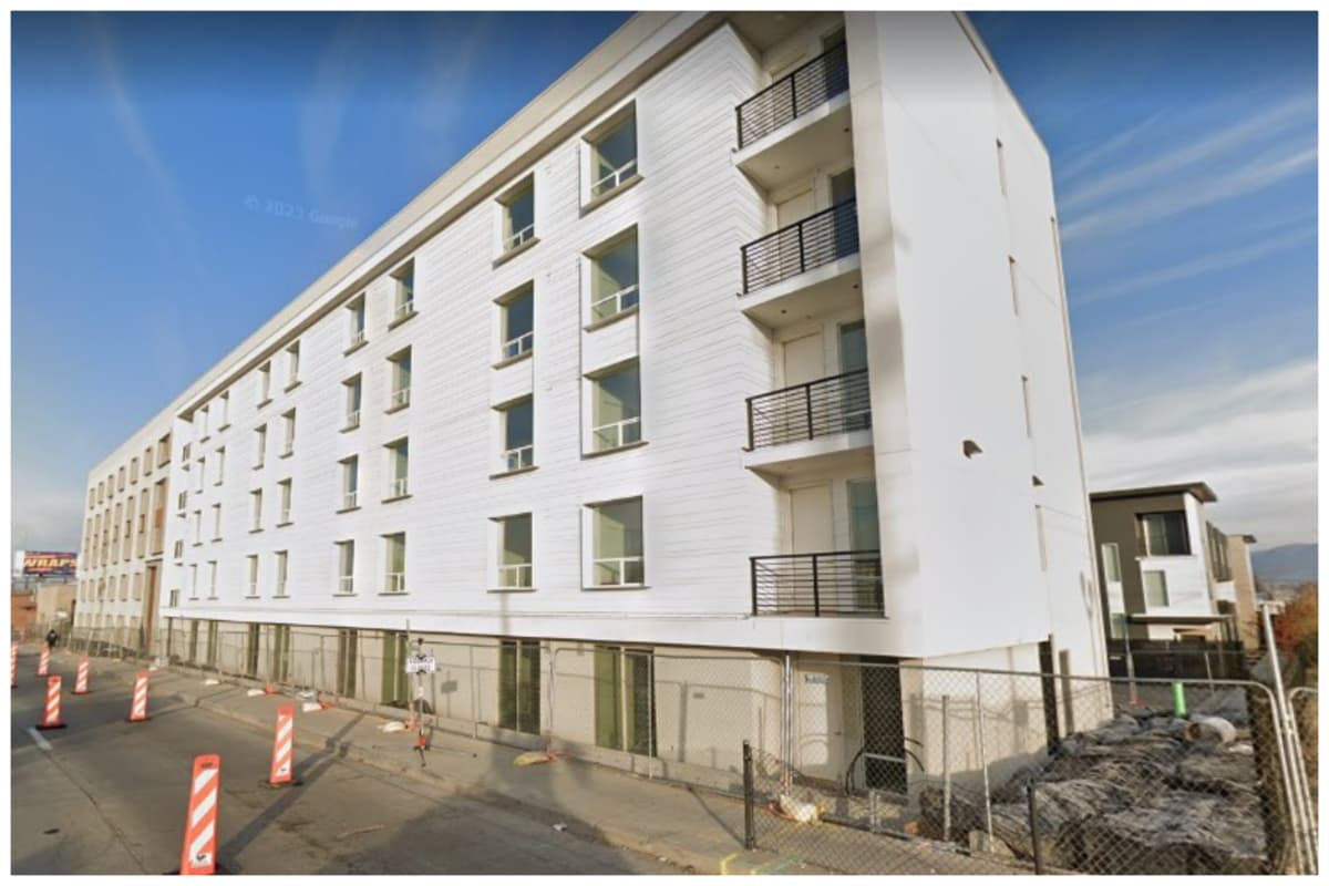 Apartamentos en Ballpark para familias de escasos recursos con rentas desde $400 mensuales