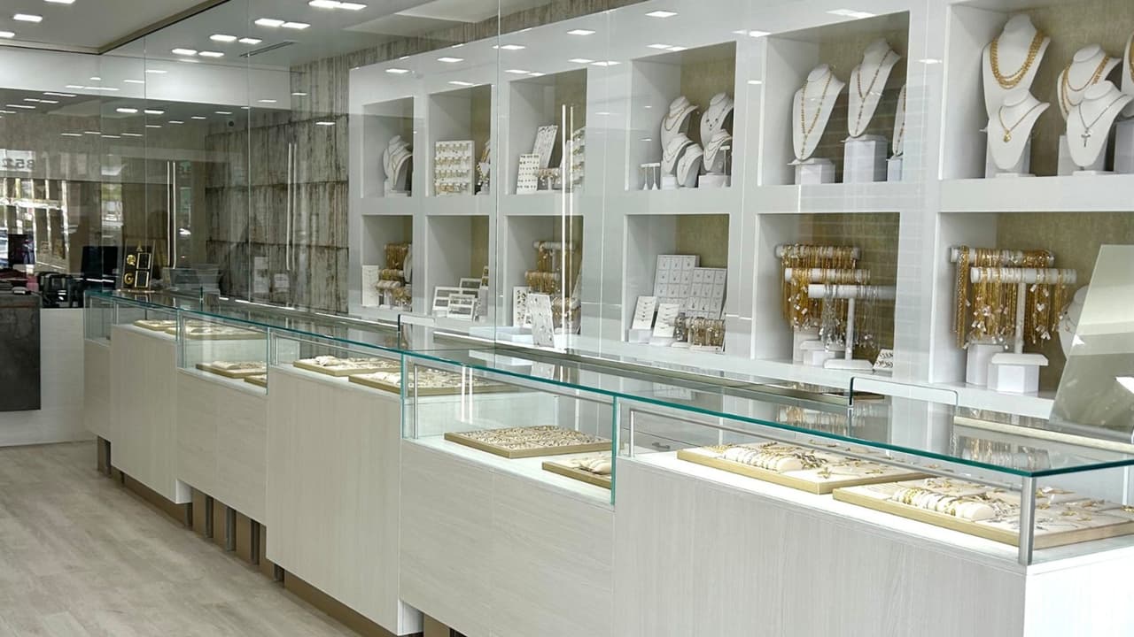 La Francia: Revolucionando la joyería en Miami con oro de 18 kilates y diseños exclusivos