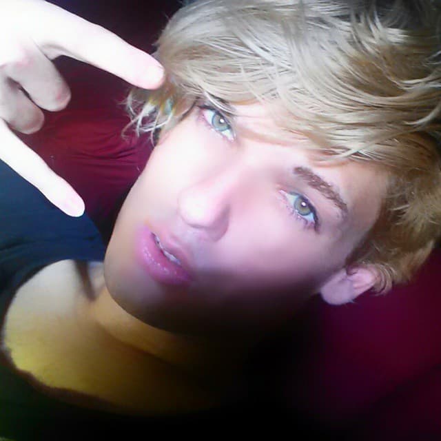 Fotos del 'muñeco Ken humano', Celso Santebañes