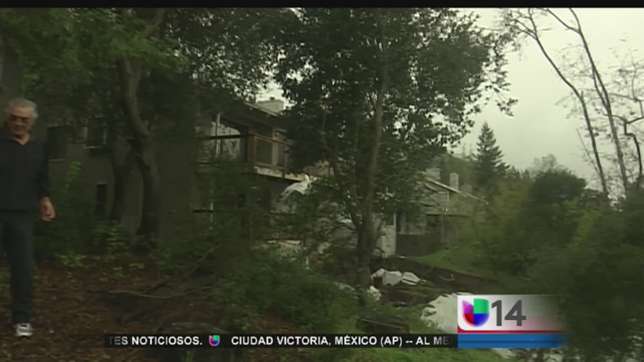 Familias de Moraga evacúan sus hogares por temor a un deslave 