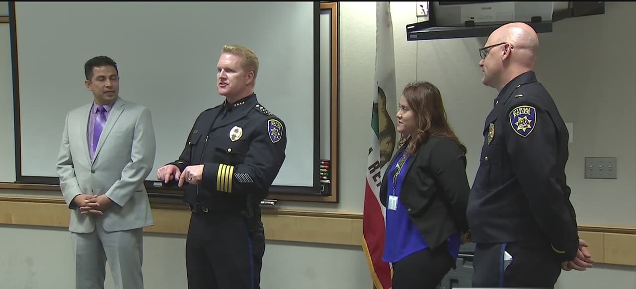 El Departamento de Policía de Galt busca estrechar sus lazos con la comunidad hispana