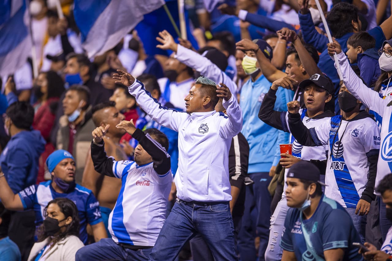 Puebla es más líder que nunca y Rayados de Monterrey sigue sin recuperarse del duro fracaso en el Mundial de Clubes y ahora deambula en el Grita México 2022.