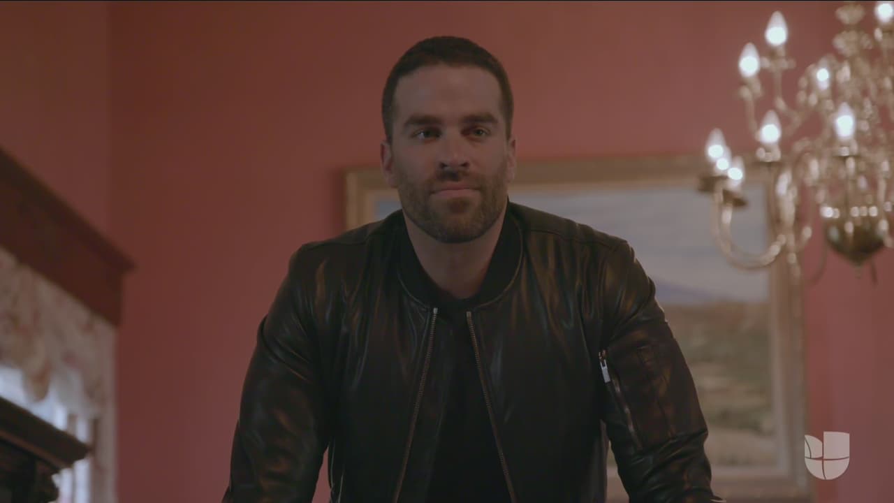 <b><a href="http://www.univision.com/temas/alejandro-nones">Nones</a></b> interpreta a ‘Lucio’ en la serie y asegura que su personaje es “el más malos de los malos”.