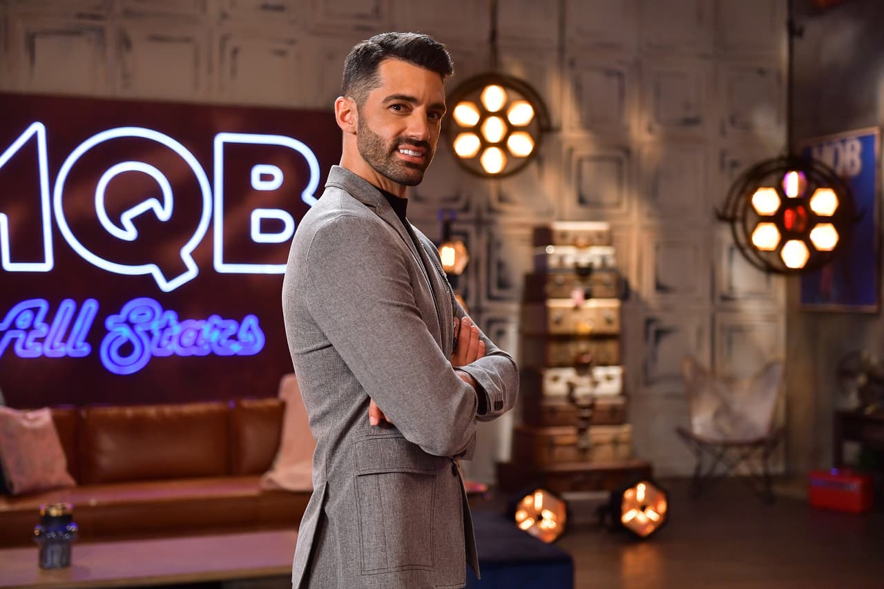 La gran noticia que tenemos para todos sus seguidores es que nuestro mentor tendrá una participación especial este domingo en la pista de Mira Quién Baila y lo hará durante el gran número de apertura de la tercera gala.
<br>