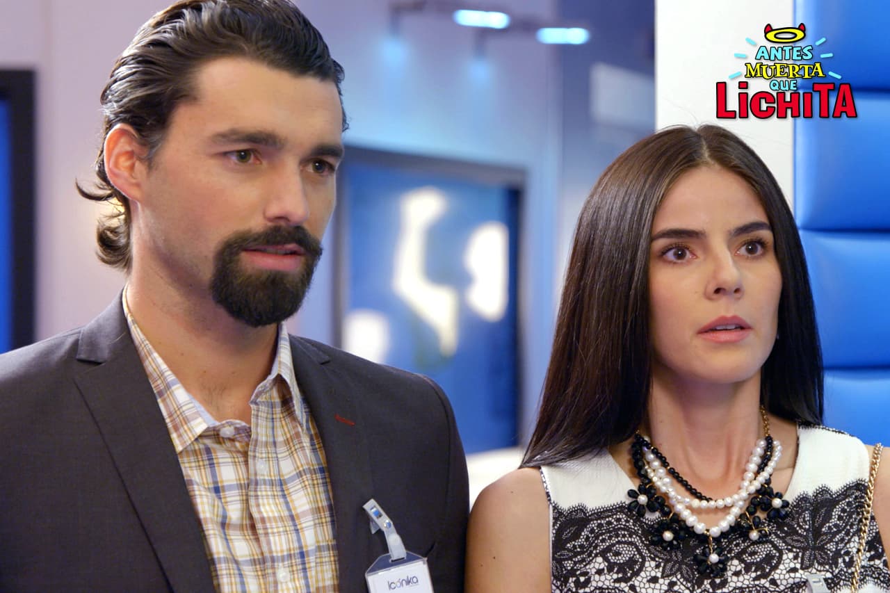 Ángel y Martha se hacen presentes en Icónika para tratar de desenmascarar a Roberto.