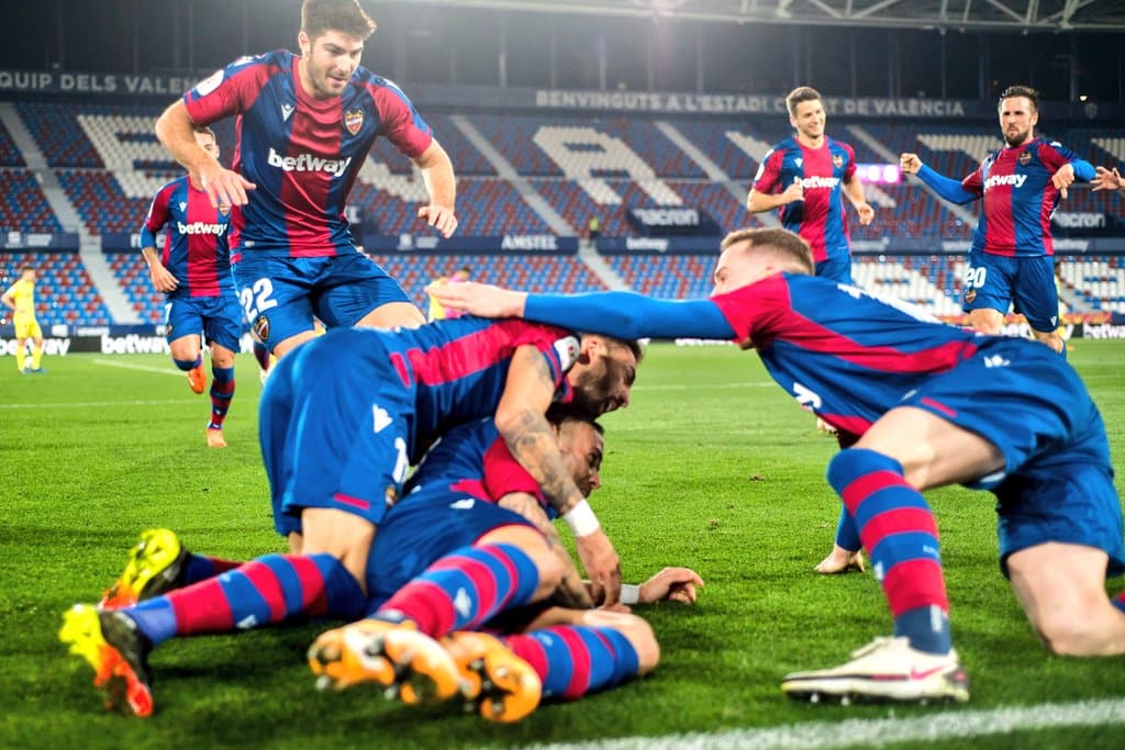 Levante le sacó el resultado al Villarreal en tiempos extra; Roger Martí marcó el solitario gol que definió el pase a los 120+1’.