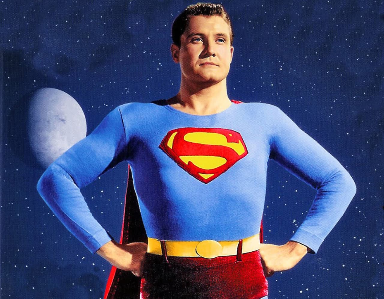 <b>'Superman'</b>
<br>Se tiene la creencia de que existe una maldición alrededor de las películas de ‘Superman’. Esta idea tiene su origen debido a que George Reeves, el primer Superman de la televisión, murió de un disparo en la cabeza pocos años después de interpretar el papel y nunca se descubrió la causa.
<br>