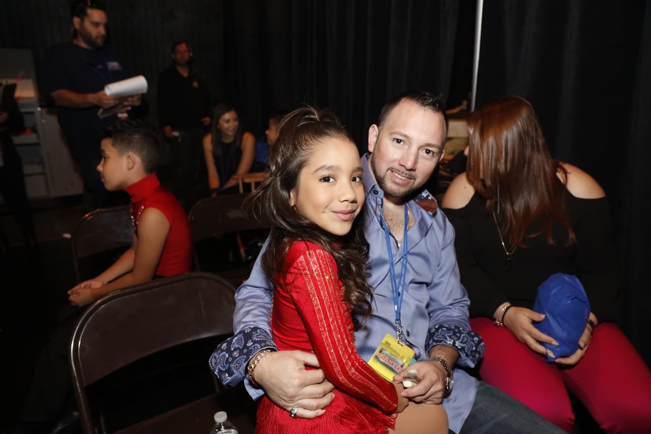 El día más esperado en la televisión llegó. Ya no más espera. Conocimos a cuatro pequeños con increíble talento. El equipo de Daniela Luján, Los Mega Minis, está conformado y si este fue el inicio no nos podemos esperar para lo que viene. ¿Te gustó este arranque?