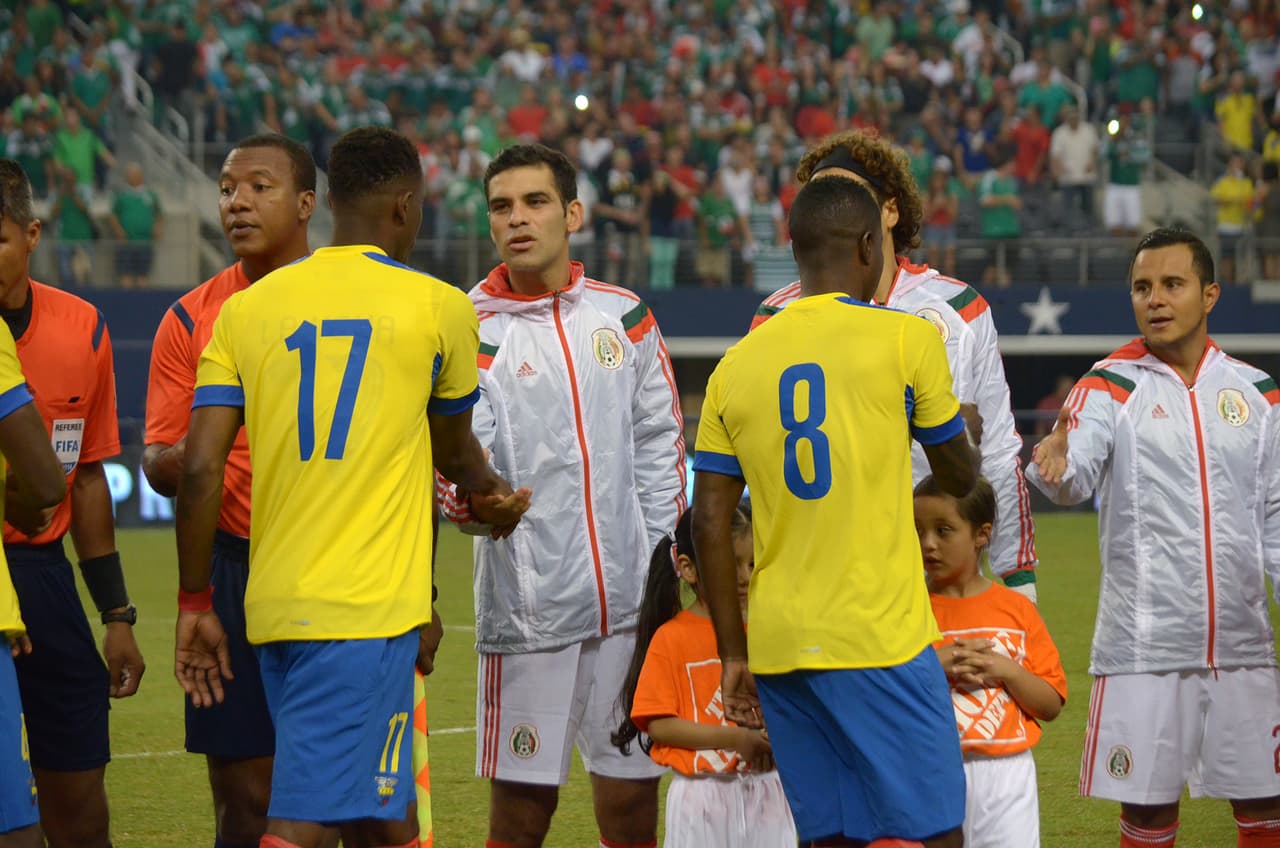 Un partido lleno de emociones en el 'Cowboys Stadium' en Arlington