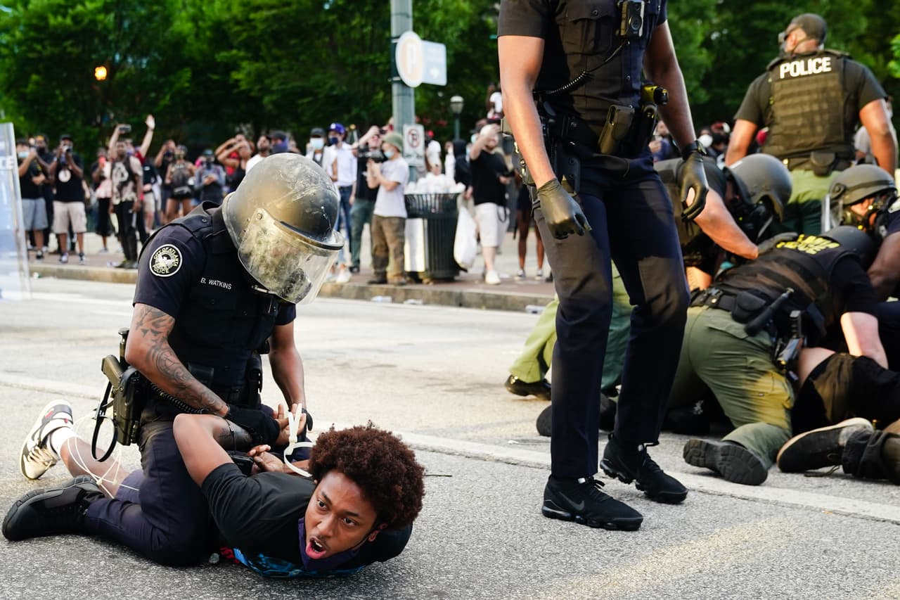 Casi 300 detenidos en 3 días de protestas en Atlanta