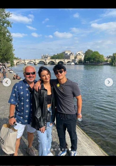 "Las nuevas generaciones ni les interesa. Ni se preocupan por eso", dijo sobre las preferencias sexuales e identidades de género de las personas.
<br>