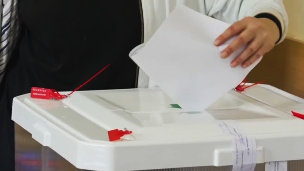 El partido gobernante ‘Rusia Unida’ arrasa en las elecciones parlamentarias con amplio margen de votos