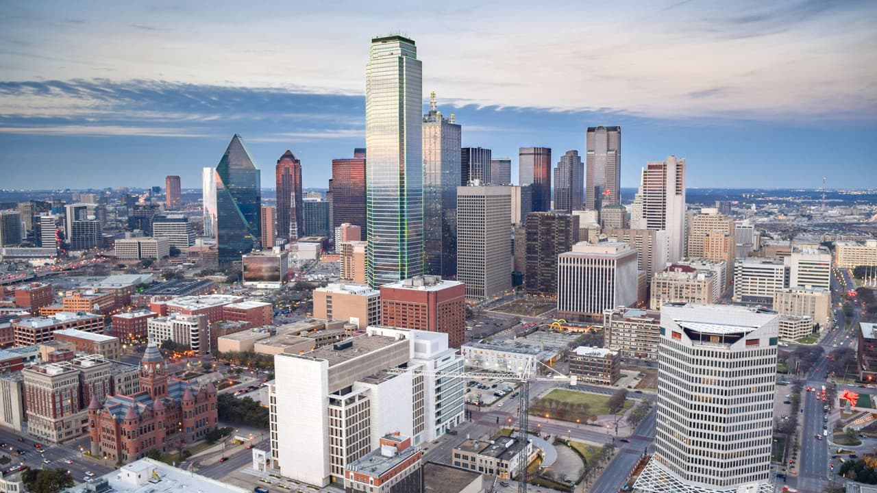 <b>Dos frentes fríos cruzarán nuestra región esta semana, aunque no se espera que impacten significativamente el estado del tiempo</b>, según la experta Angela Del Río. El primero llegará el miércoles, con una ligera posibilidad de lluvias aisladas, mientras que el segundo arribará el sábado.