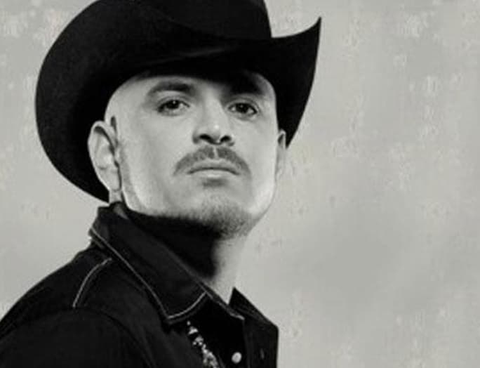 “Esto mientras vayan de salida de allí, así que tienen que cuidarse demasiado porque el atentado sí estará muy fuerte”, indicó la psíquica.