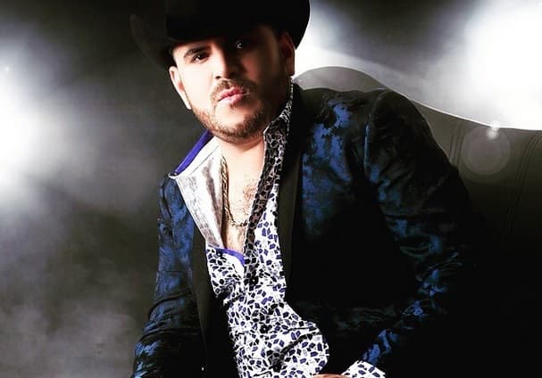 Alfredo Ríos estaba dando un concierto cuando apareció un hombre decapitado en el estacionamiento de la Arena Monterrey.