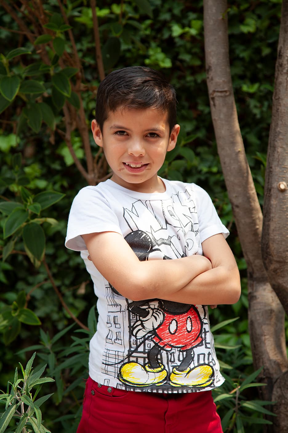 "Mi papá canta en los camiones y a mí también me gusta hacerlo. Voy a la escuela, luego como y me apuro para ir a cantar”, nos contó el niño, que logró reunir suficientes propinas para pagar el pasaje que lo trajo a la Ciudad de México.