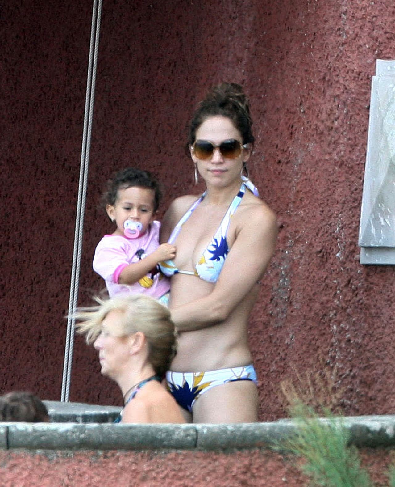 Al nacer, la pequeña Emme pesó 5 libras y 7 onzas, casi una libra menos que su mellizo, Maximilian.