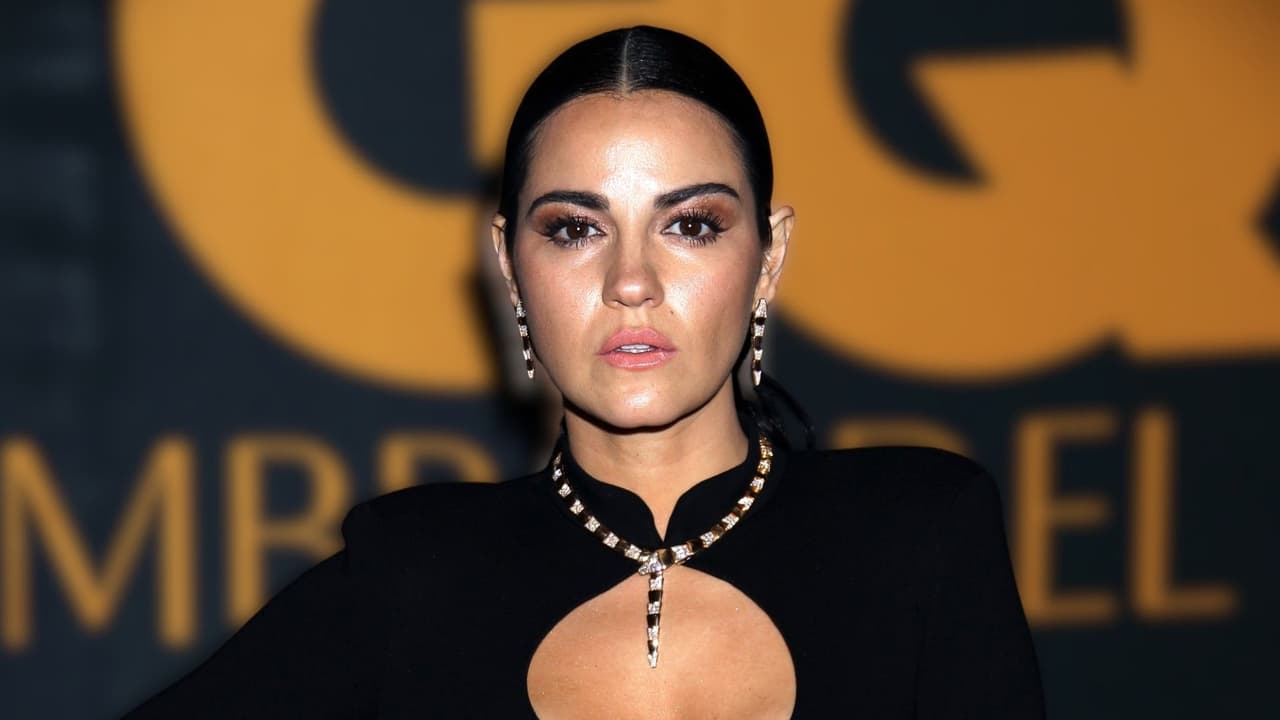 Maite Perroni reacciona a críticas a su cuerpo y las comparaciones con la novia de William Levy