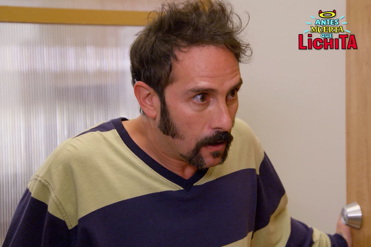 Un miembro de la familia Gutiérrez descubrirá las mentiras y engaños de Gumaro, ¿quieres saber quién es? No te pierdas el capítulo.