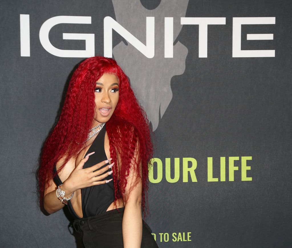 De acuerdo con el portal del 
<b><a href="https://fox59.com/2019/07/30/unverified-threat-led-cardi-b-to-postpone-indianapolis-concert-minutes-before-show/" target="_blank">canal 59 de la cadena Fox</a></b>, la productora de eventos Mammoth Live también confirmó la investigación sobre la amenaza que se recibió.