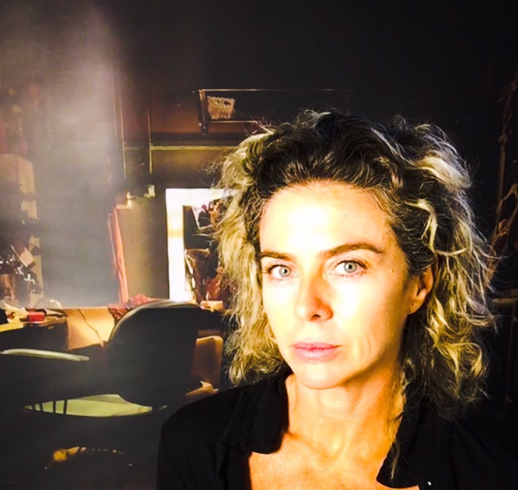 "Carlos es una persona muy fresca y yo era más conflictiva. Me acuerdo que él ya venía con una carrera iniciada, su pasión por la música era maravillosa y sentía envidia de esa pasión de él", dijo al diario colombiano El Tiempo.