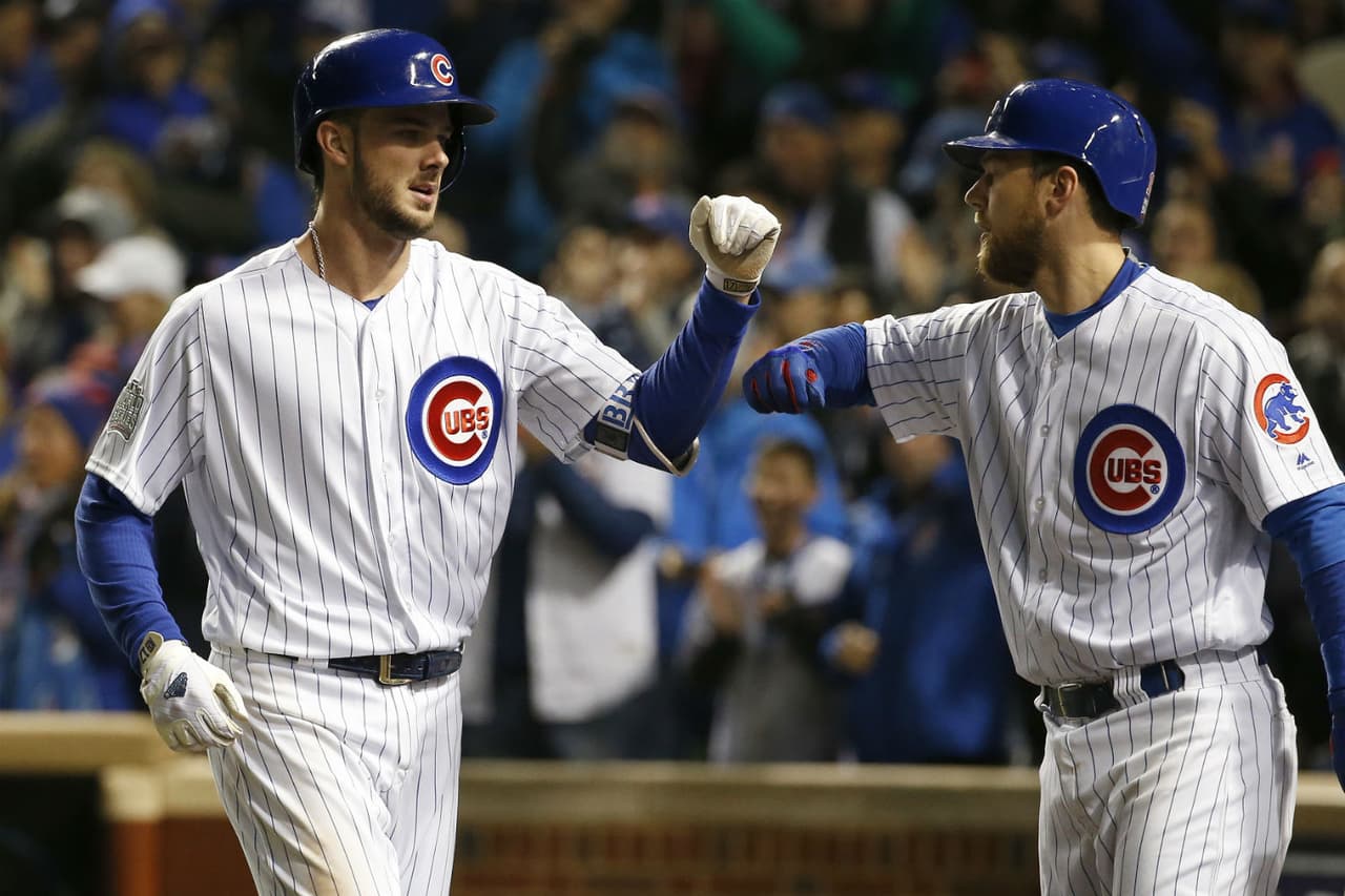 Kris Bryant encendió los bats de los Cubs.