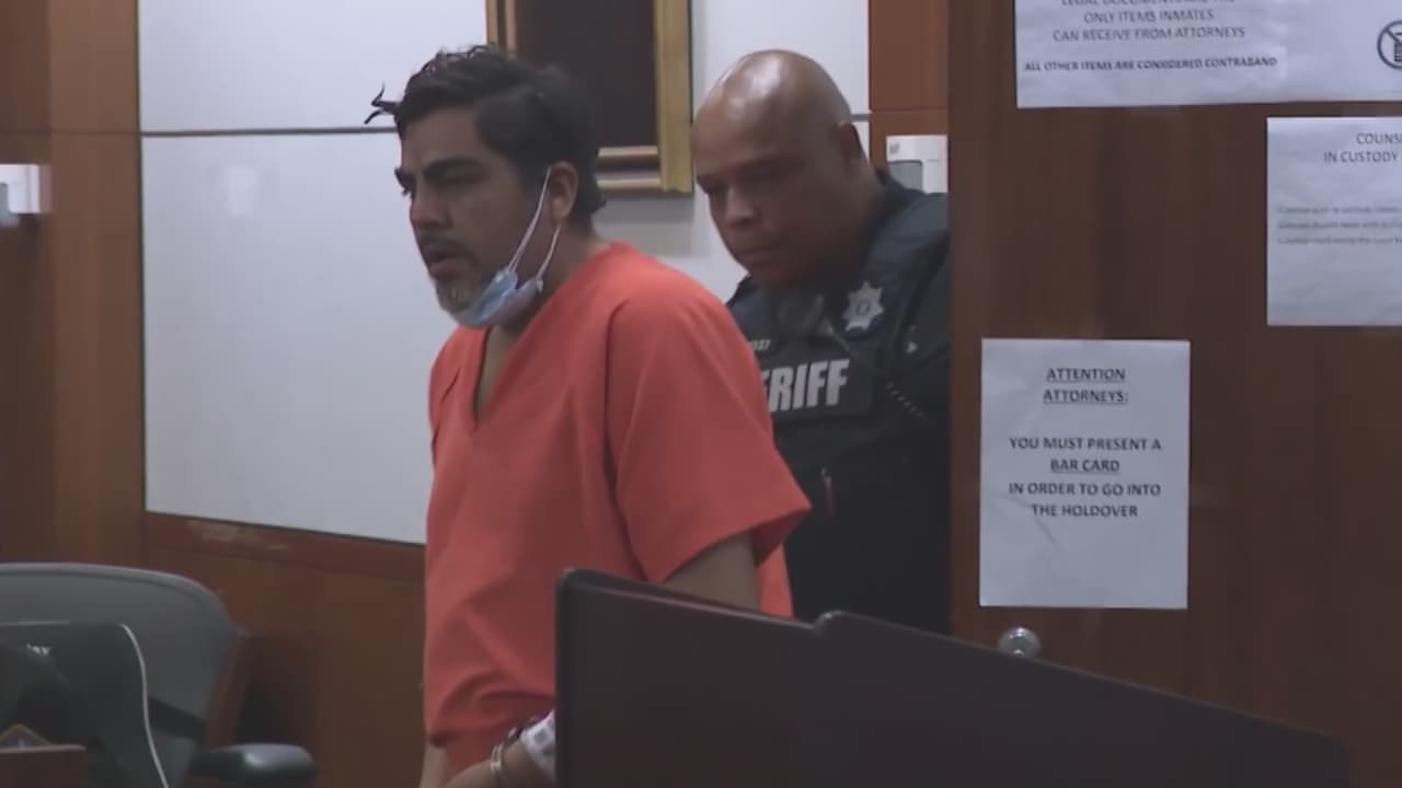 Fianza de casi $1 millón para acusado de matar a un joven y quemar su cuerpo dentro de un auto