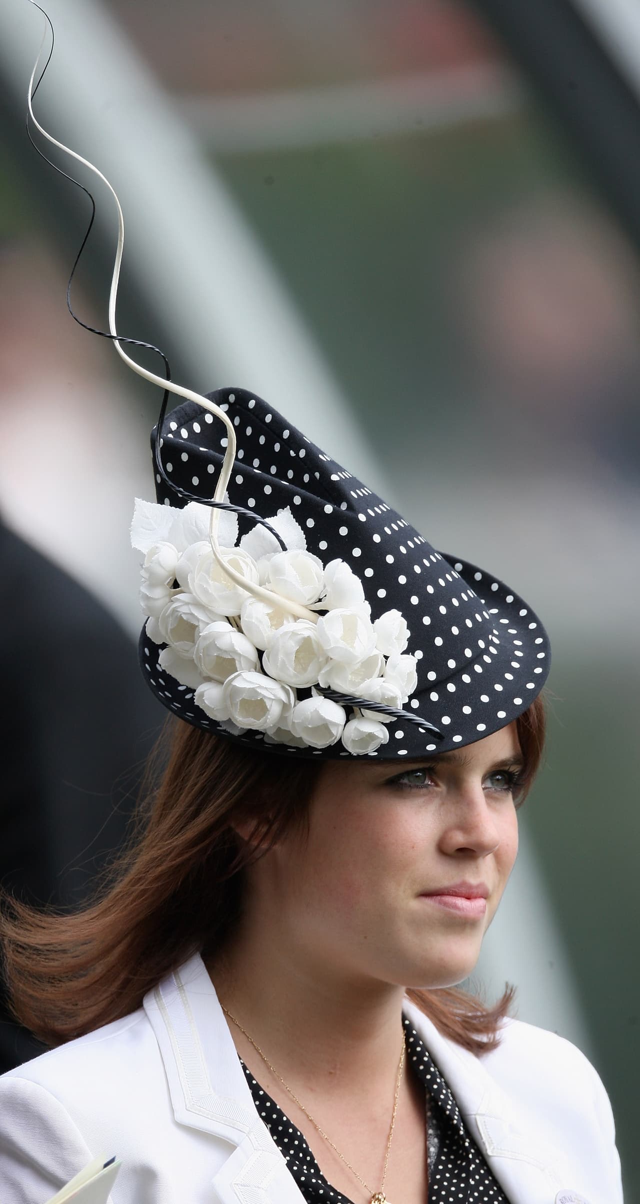 Otro más de Philip Treacy para Ascot 2009.