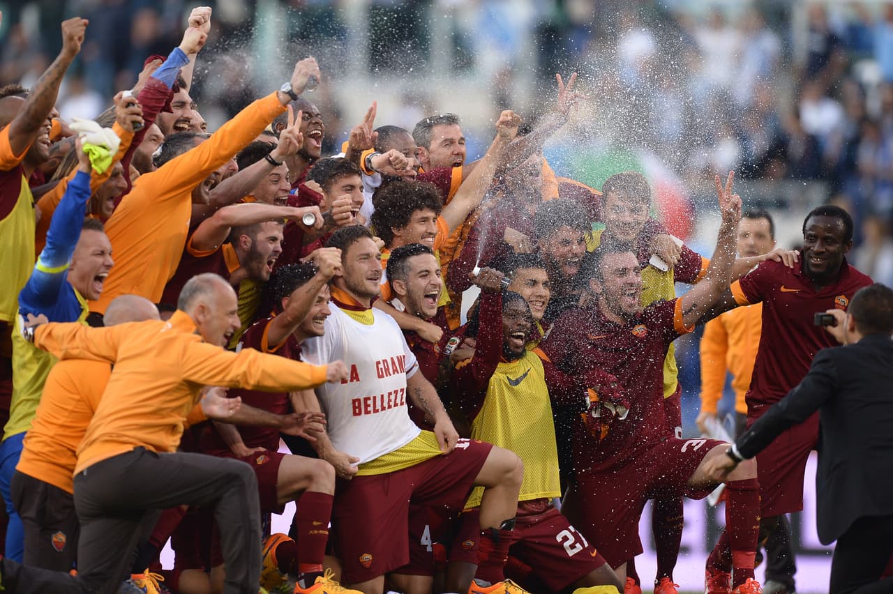 El Roma conquista el derbi capitalino y se asegura el segundo puesto
