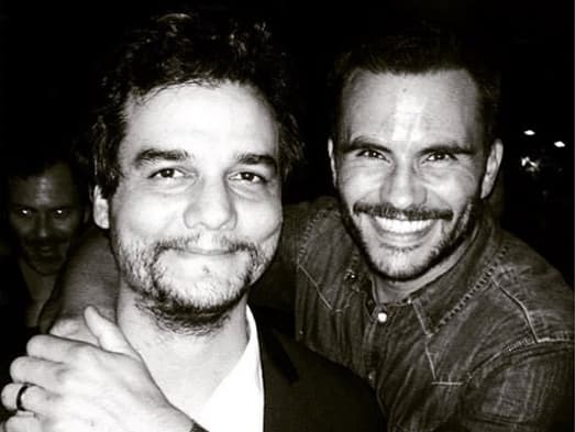 "Gustavo" no sólo será un familiar muy querido por el protagonista de la historia, también conocerá cada uno de sus secretos.