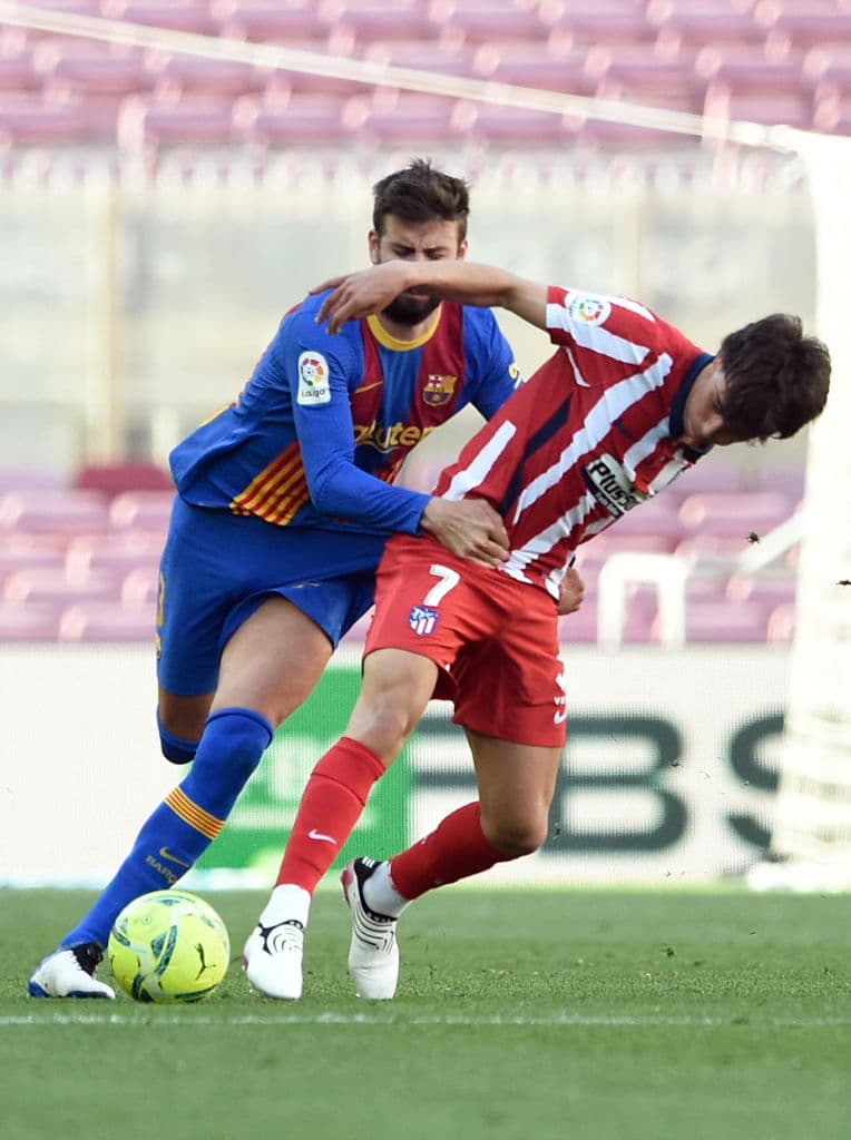 Barcelona y Atlético de Madrid no se hacen daño en el Camp Nou y le dan la oportunidad al Real Madrid de ponerse como líder del torneo.