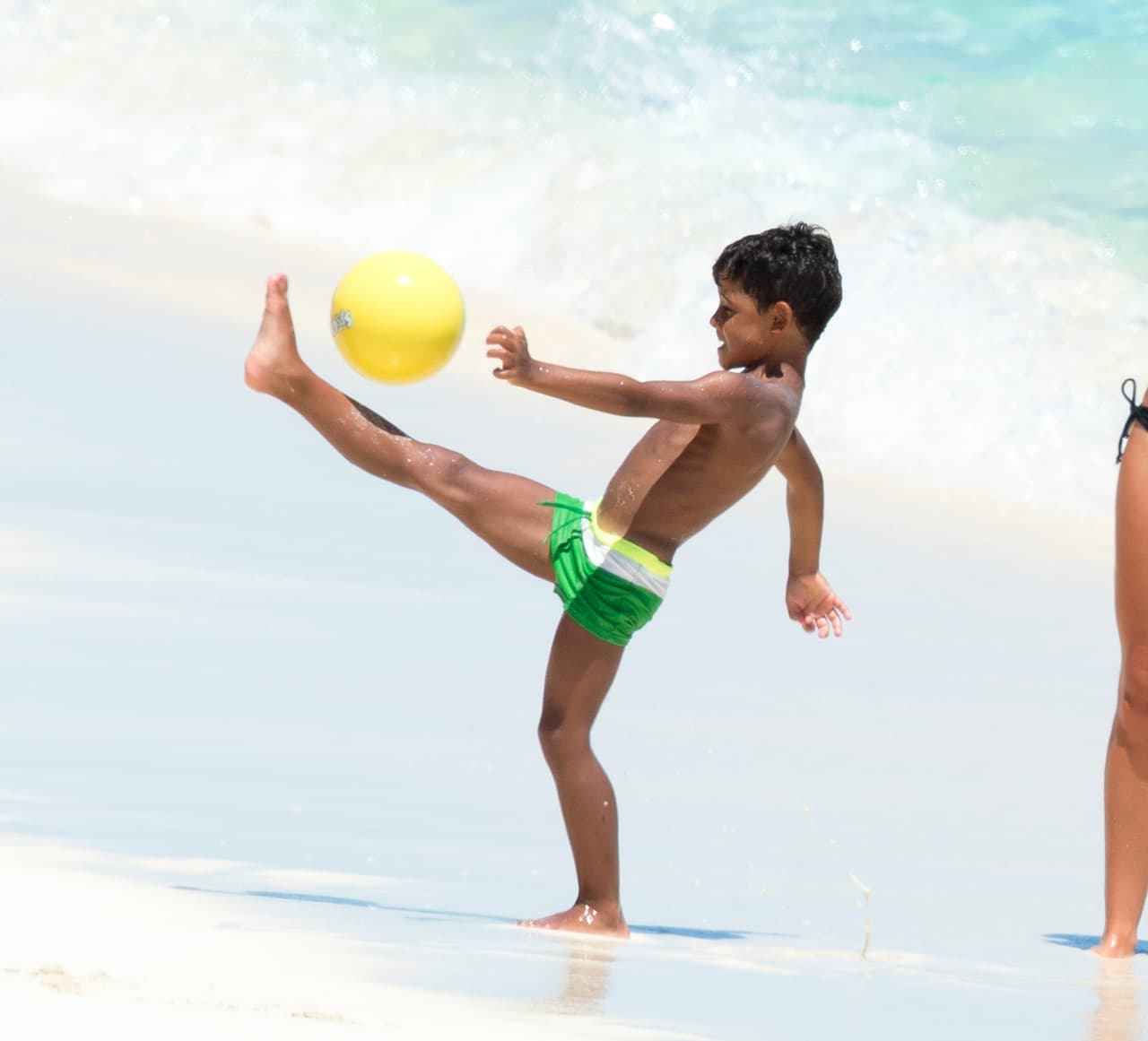 La habilidad del hijo de Cristiano Ronaldo con el balón no pasó inadvertida.