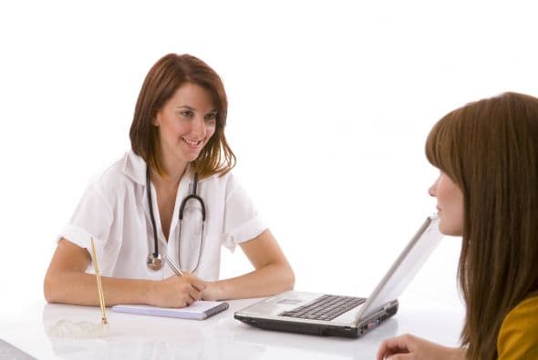 Ante cualquier molestia o dolor, o si tienes dudas sobre los ejercicios de estiramiento, consulta a un experto en salud.