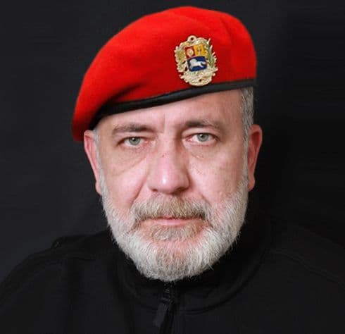 En forma descarada y anti-venezolana, Silva informa al gobierno cubano lo que está pasando en Venezuela y sugiere la mejor forma de resolver los problemas para evitar la pérdida del poder.