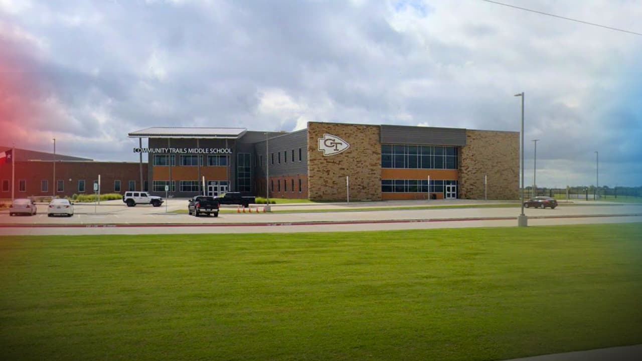 Tres escuelas del norte de Texas restringen acceso a visitantes tras tiroteo