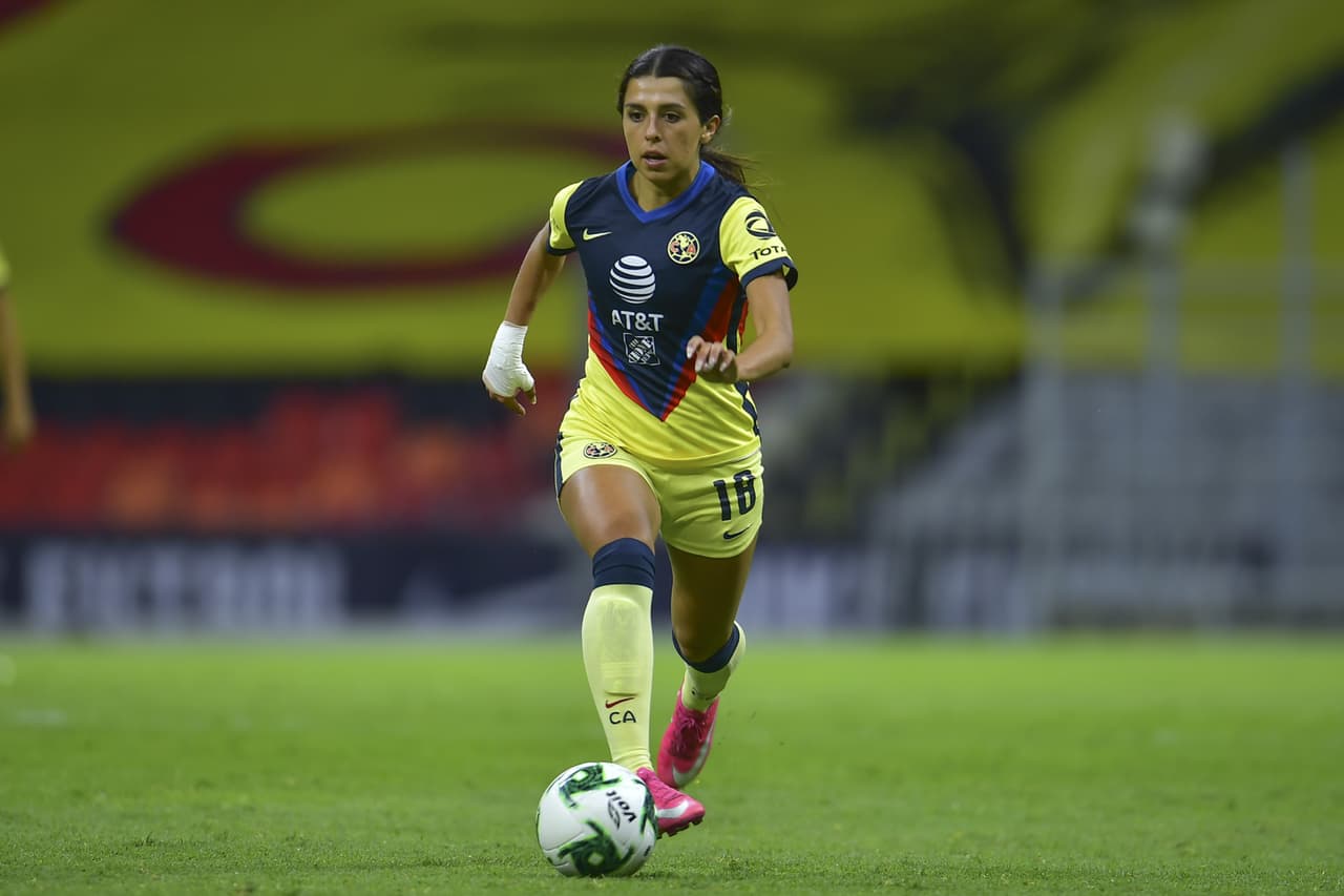 Christina Burkenroad (18’) abrió el marcador para las visitantes y Diana Evangelista (31’) creció la diferencia. Mónica Monsiváis (33’) anotó el 0-3 cobrando una pena máxima. Dorian Hernández (47’) descontaba para las Águilas, pero Rebeca Bernal (75’) selló la tremenda victoria. Daniela Espinosa falló dos tiros de penal.