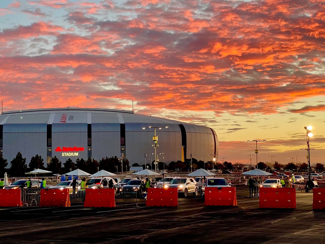 Hasta la fecha, 44,004 arizonenses han recibido ambas dosis de la vacuna contra el coronavirus.
<br>