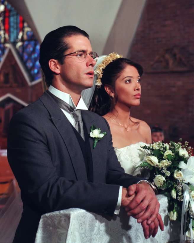 Su primer melodrama en ese país, que lo catapultó a más países latinoamericanos, fue 'María Isabel' al lado de 
<b><a href="https://www.univision.com/entretenimiento/celebridades/ya-sabemos-donde-esta-y-a-que-se-dedica-adela-noriega-fotos" target="_blank">Adela Noriega. </a></b>
<br>