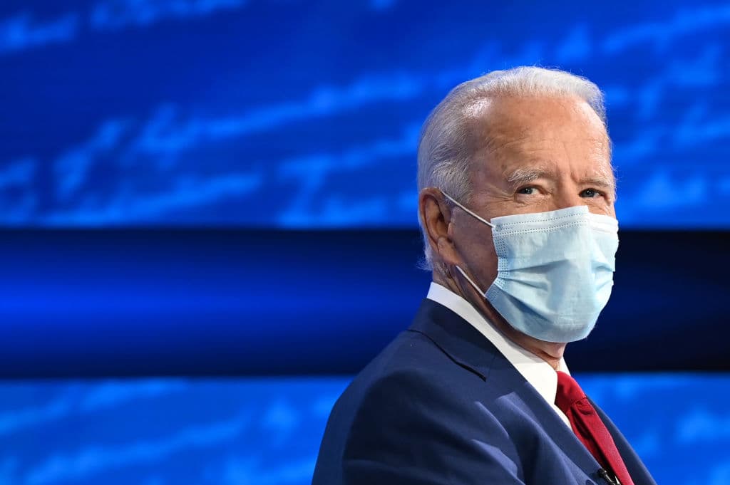 Biden hizo una evaluación sombría de lo que significaría para millones de personas si se derogara "Obamacare"