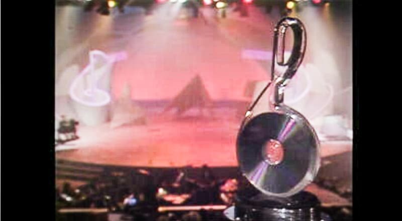 Los ganadores eran elegidos a través del voto del público en cadenas de radio en Estados Unidos y según su desempeño en registros de ventas de las listas de Billboard.