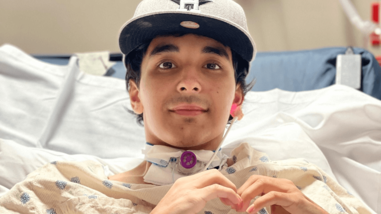 Vuelven a hospitalizar a Erik Cantú por complicaciones de estómago, dicen familiares