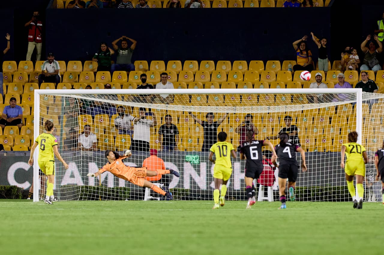 México fue derrotado por Jamaica en el debut dentro del Premundial Femenil y se complica el pase a la Copa del Mundo.