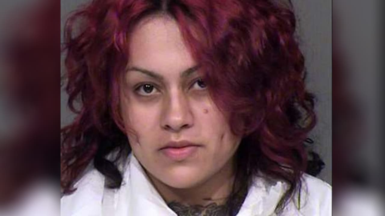 Sentencian a 2 cadenas perpetuas y 20 años adicionales a una madre que asesinó a sus dos hijos e intentó matar a otro