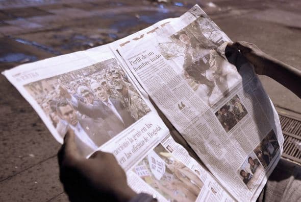 "Era un hombre muy apreciado dentro de las FARC. Era un mito", según Avila. Era requerido por la justicia de Estados Unidos por cargos de narcotráfico y secuestro. Además, en Colombia tenía al menos 62 órdenes de captura, cinco condenas en ausencia y 25 investigaciones preliminares por delitos como homicidio, narcotráfico, terrorismo, rebelión, secuestro, porte ilegal de armas y hurto.