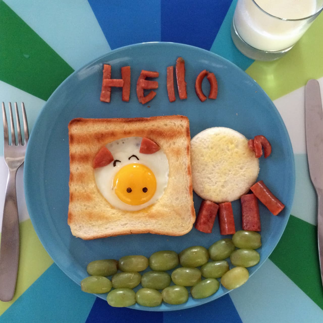 Conoce a la familia que se volvió viral por haber creado los desayunos más creativos del mundo entero a base de huevos.
